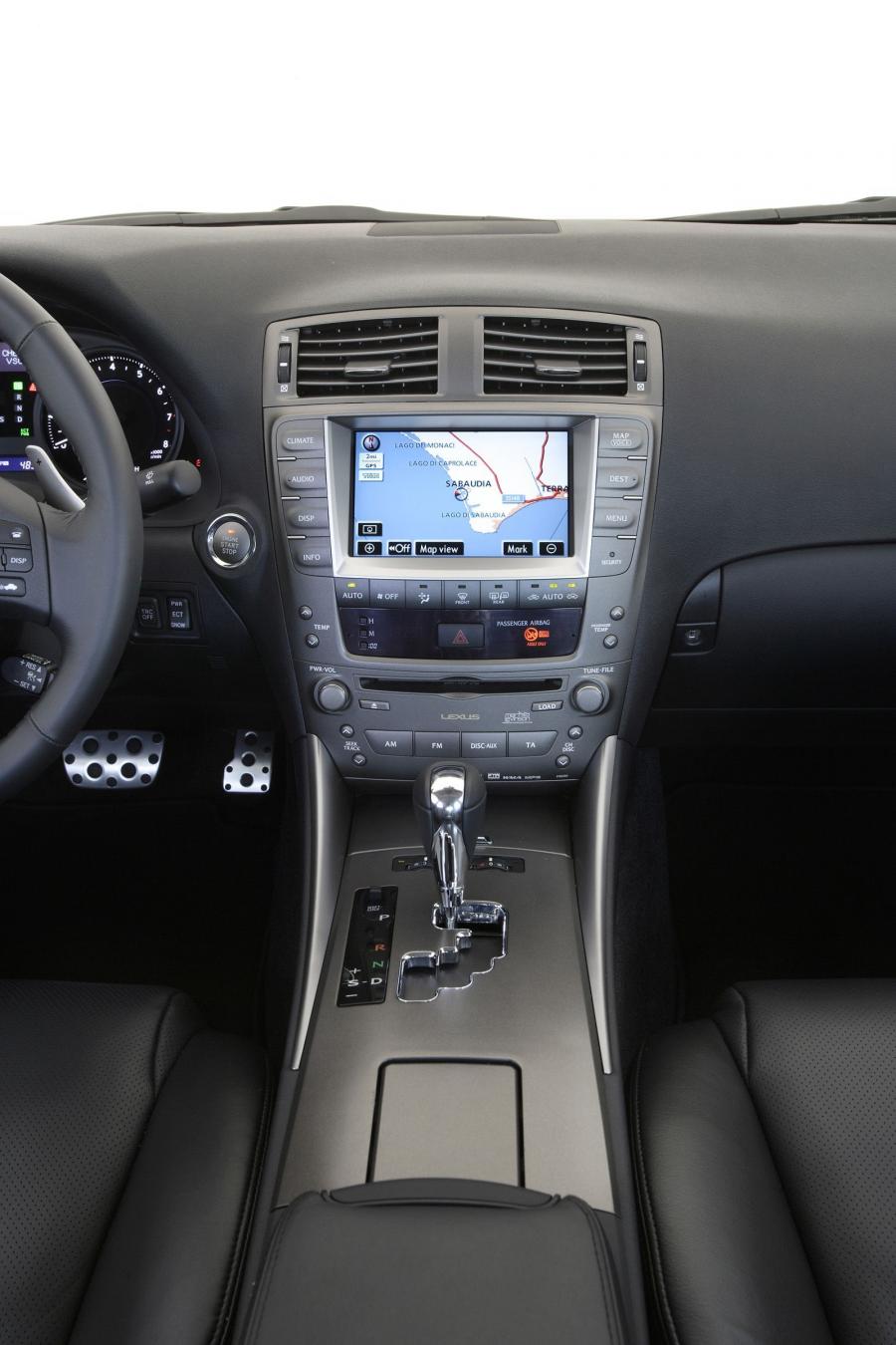 Lexus IS250 2005 года  (фото 13 из 141)
